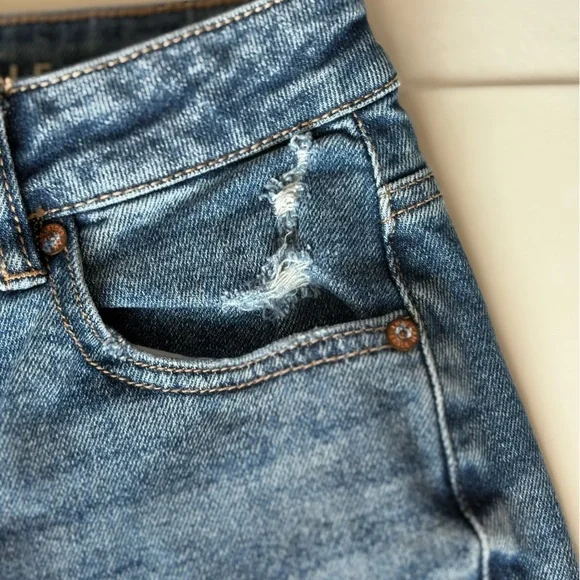American Eagle Mom Straight Denim Jeans Stretch Distressed Size 4 - Picture 4 of 8